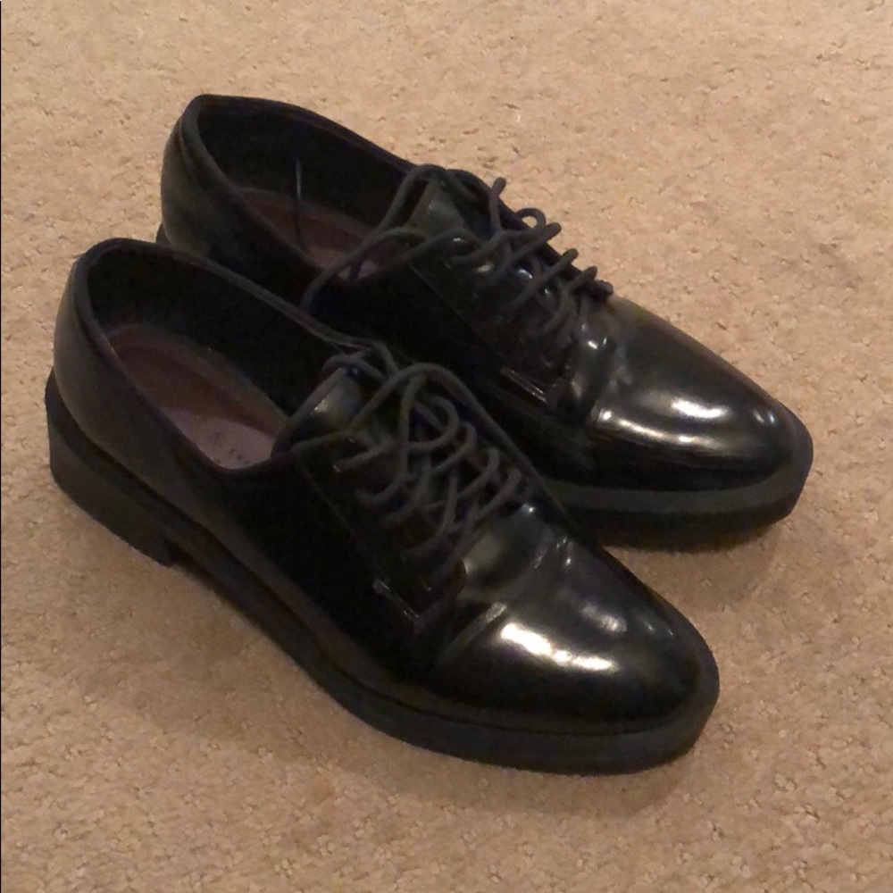 Zara Oxford